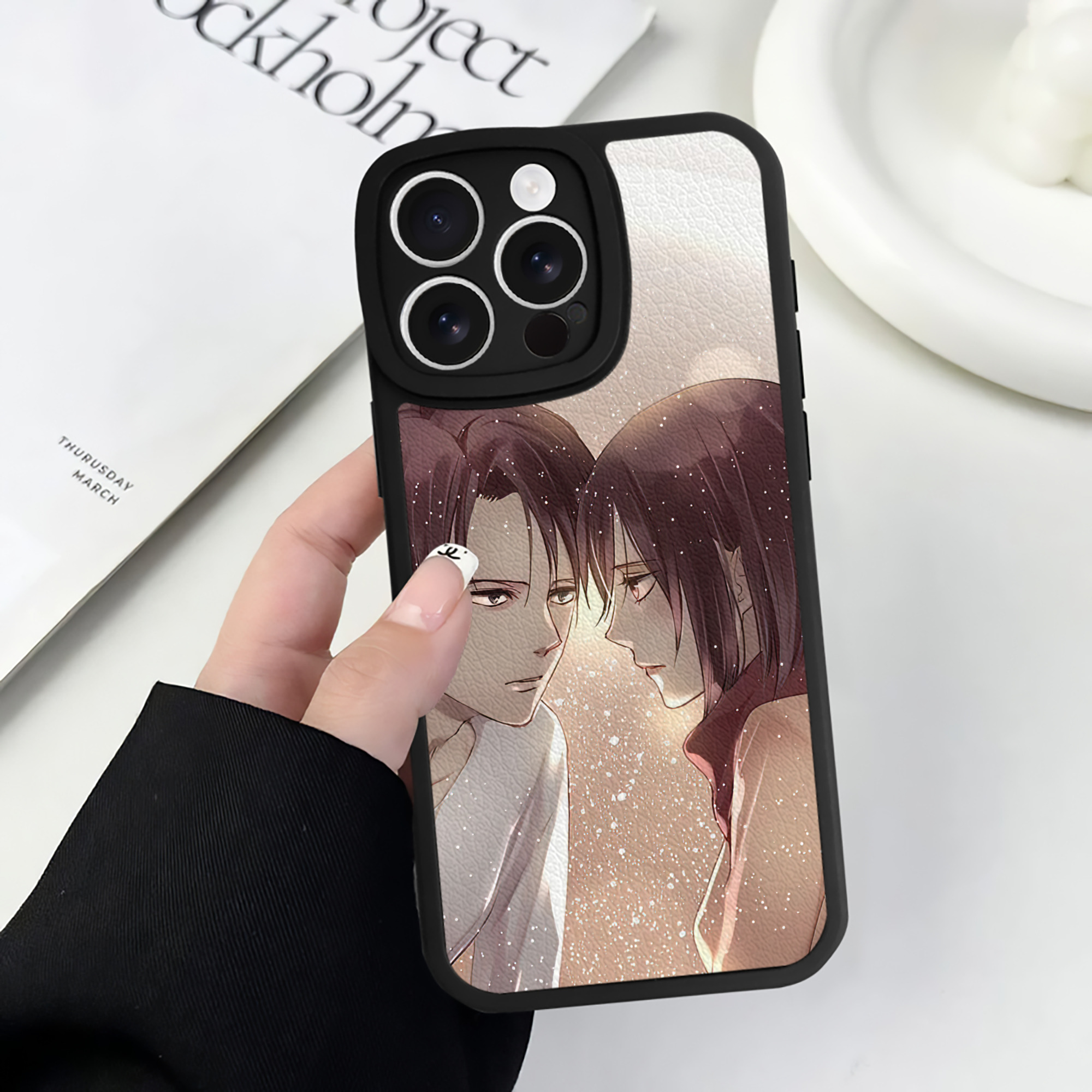 （画像用） 進撃の巨人 Attack on Titan 【iPhone 16シリーズ対応】シリコンスマホケース（レザー調） 材質：シリコン